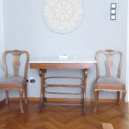 Y House Apartment *